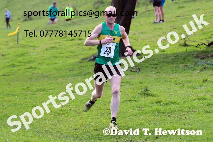 Mens Masters and Mens Under-20s, 2022 NECAA Cross Country Relays, Thornley Hall Farm, Peterlee, County Durham, October 15th. Photo: David T. Hewitson/Sports for All Pics